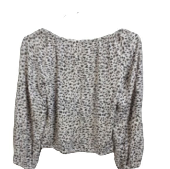 Anthropologie animal print off shoulder med top - Picture 5 of 7